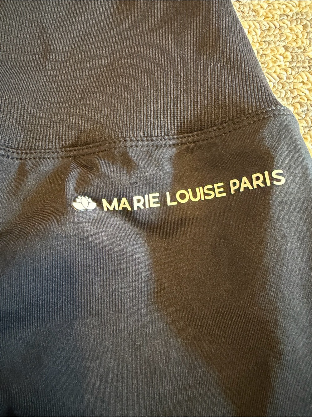 Marie Louise Paris Scrunch Butt Leggings Size S - Picture 6 of 6